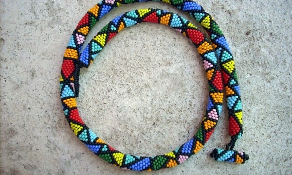 How to Make Beaded Jewelry 2