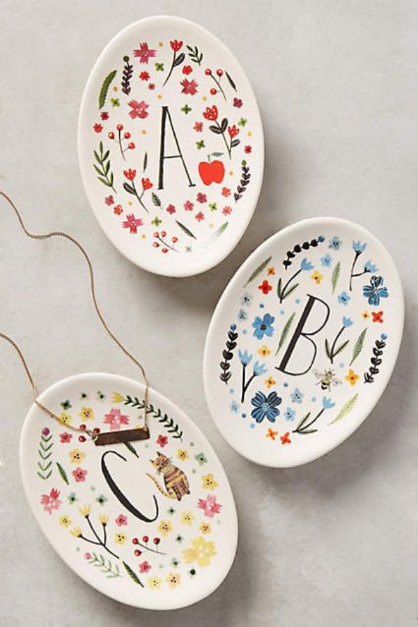 Pottery-Painting-Ideas-to-Try-This-Year