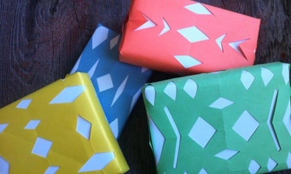 25 DIY Wrapping Paper Ideas for Gifts 2