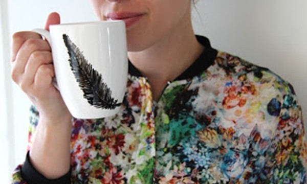 40 Creative Coffee Mug Painting Ideas 36