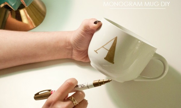 40 Creative Coffee Mug Painting Ideas 39
