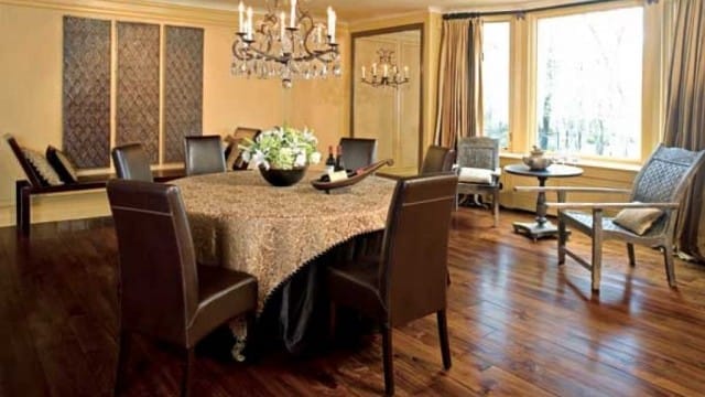 40 Useful Dining Table Decoration Ideas