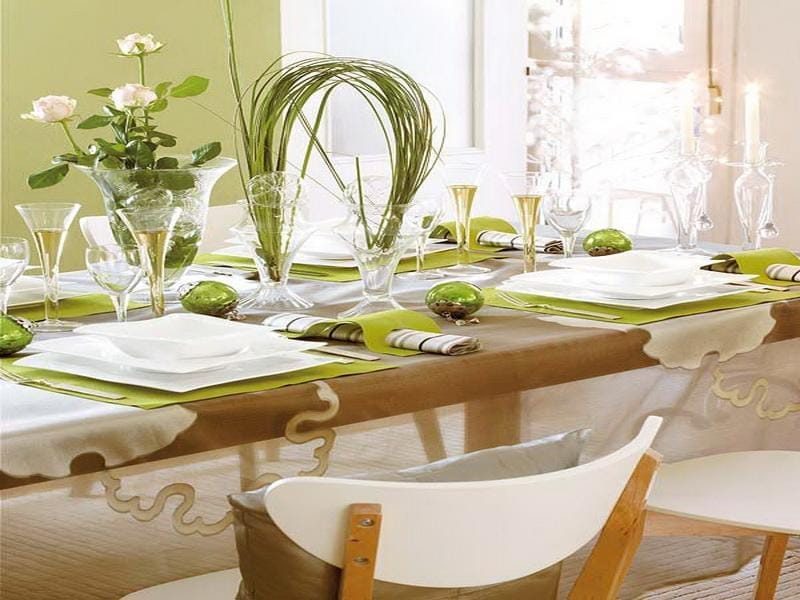 40 Useful Dining Table Decoration Ideas