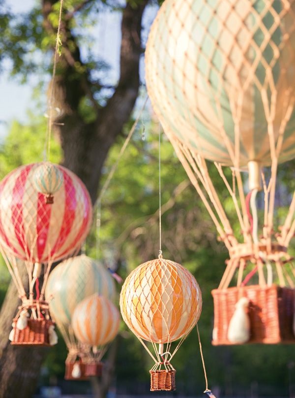 40 Creative Balloon Decoration Ideas 21