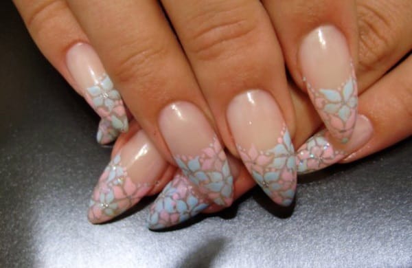 40 Cool and Simple Acrylic Nail Designs 28