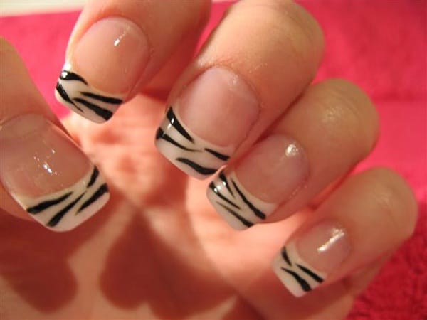 40 Cool and Simple Acrylic Nail Designs 30