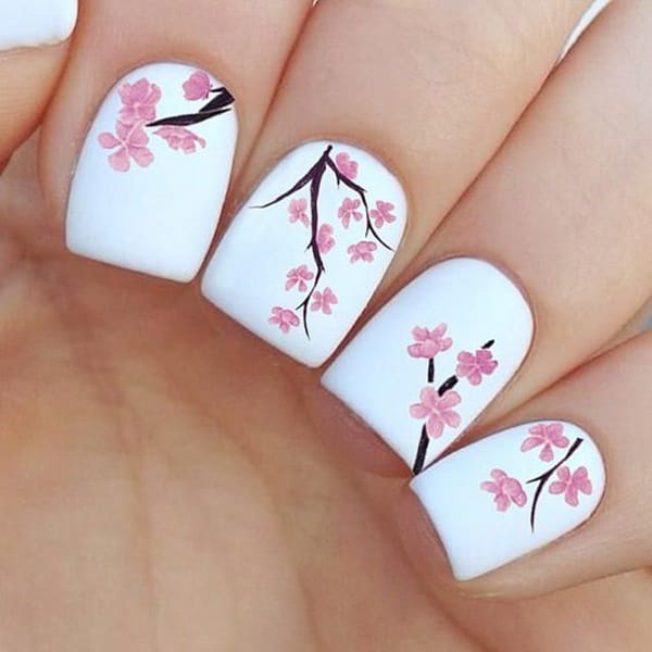 30 Uniquely Beautiful Tree Nail Art Ideas 20