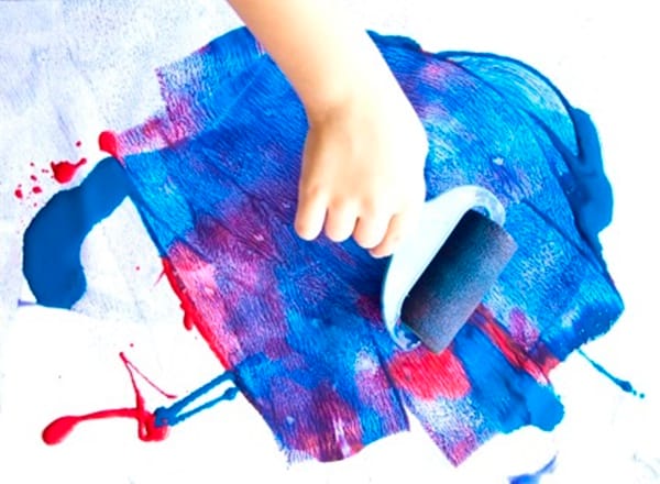 Create Kids Interest in Painting without using Paint Brush 1