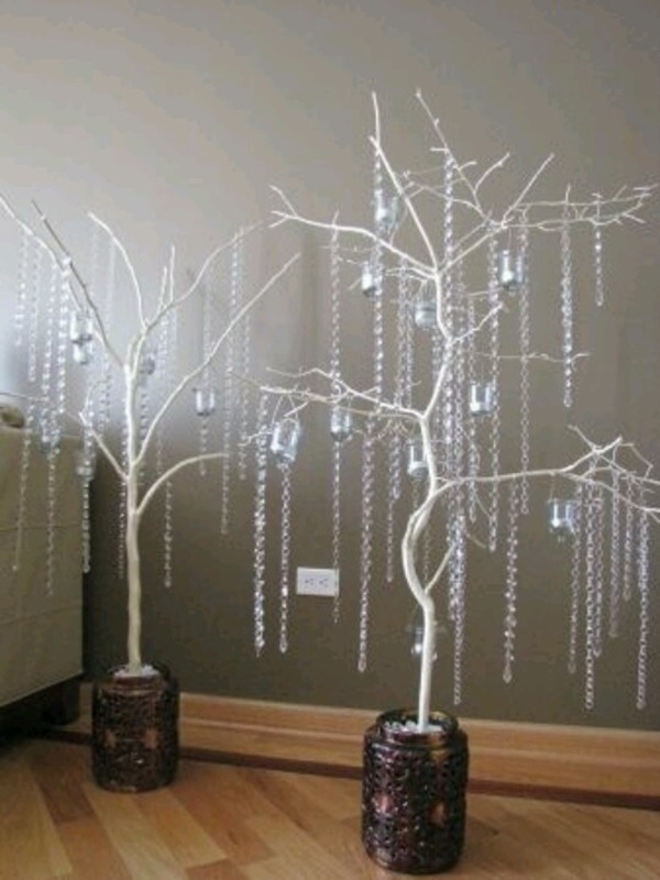 25 Cool Tree Branches Decoration Ideas for Home 2
