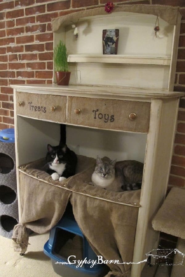 10 Ideas to Reuse Old Furnitures into Pet Beds 6