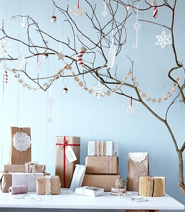 25 Cool Tree Branches Decoration Ideas for Home 8