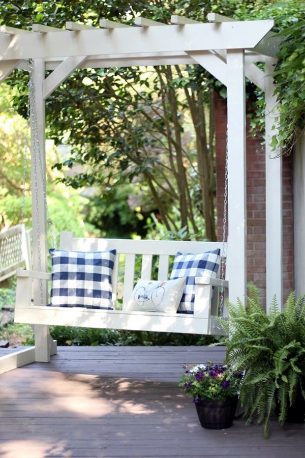 Beautiful Porch Swing Home Installation (1)