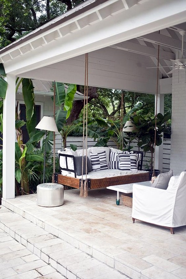 Beautiful Porch Swing Home Installation (3)