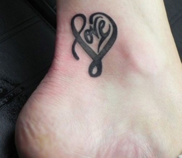 35 Cute and Small Heart Tattoo Designs 3