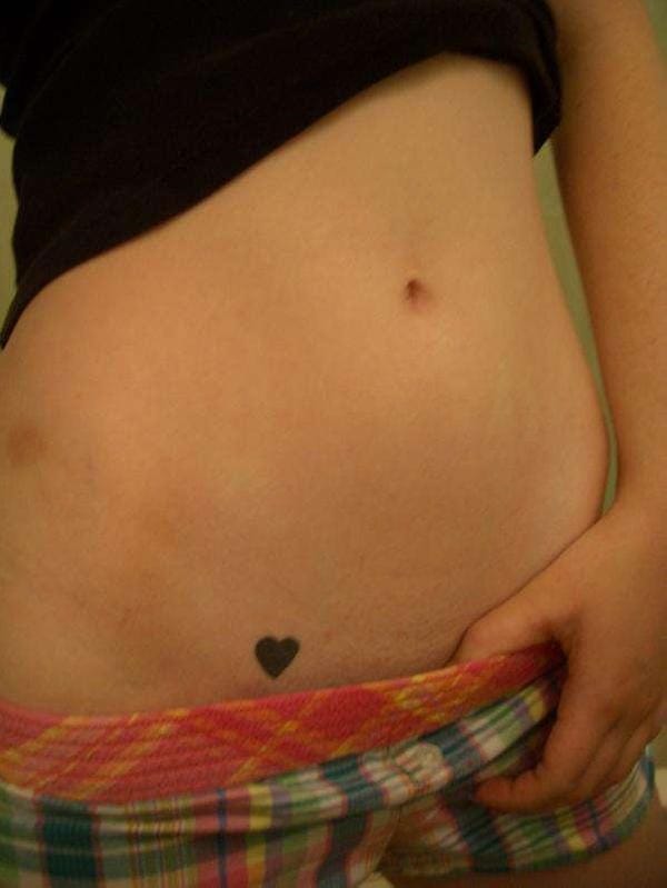 35 Cute and Small Heart Tattoo Designs 32