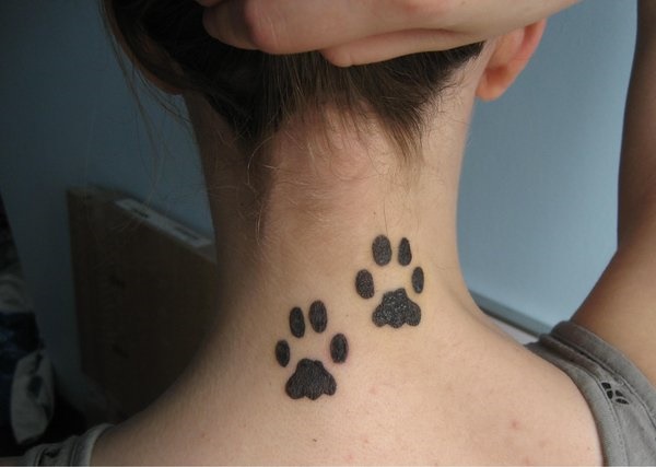 35 Most Attractive Ideas about Back Neck Tattoos for Woman 24