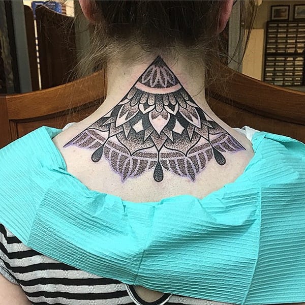 35 Most Attractive Ideas about Back Neck Tattoos for Woman 32