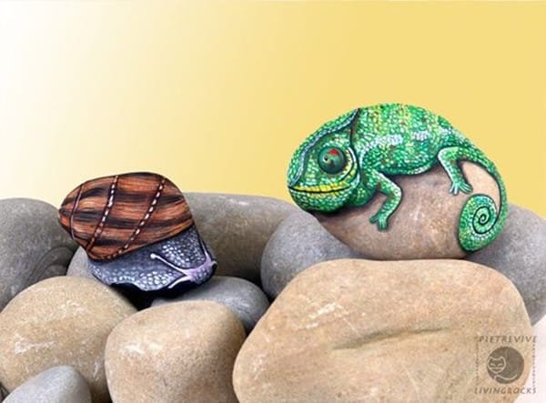 40 Cute Pictures of Animals Painted on Rocks 7