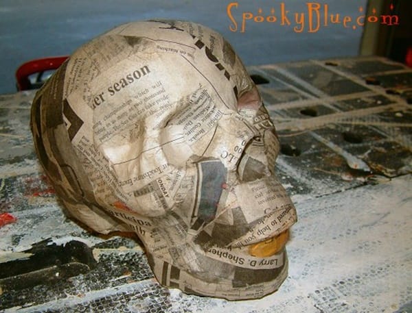 10-beautiful-handmade-halloween-paper-mache-ideas-9