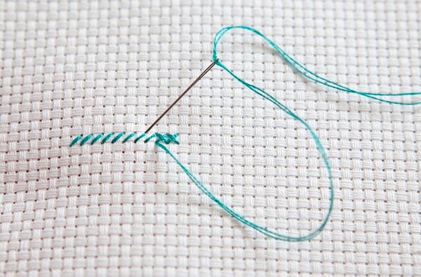 must-know-hand-embroidery-stitches-7