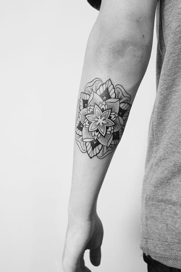 40-so-beautiful-mandala-tattoo-designs-25