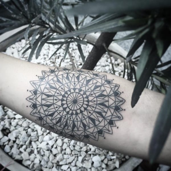 40-so-beautiful-mandala-tattoo-designs-36