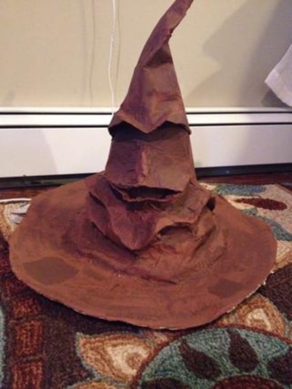 how-to-make-hogwarts-hat-in-easy-steps-4