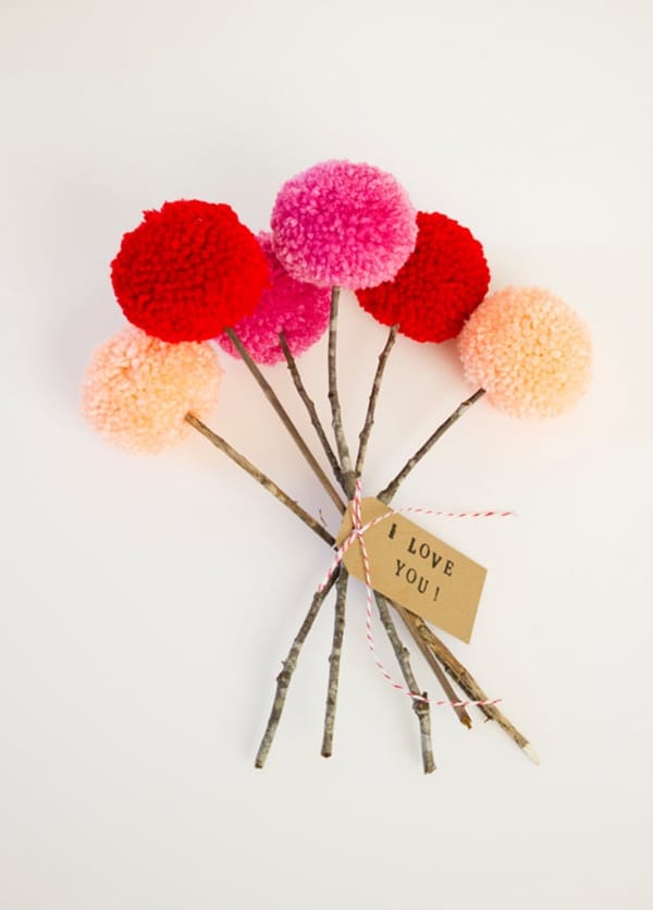 15-valentines-day-craft-ideas-with-yarn-10