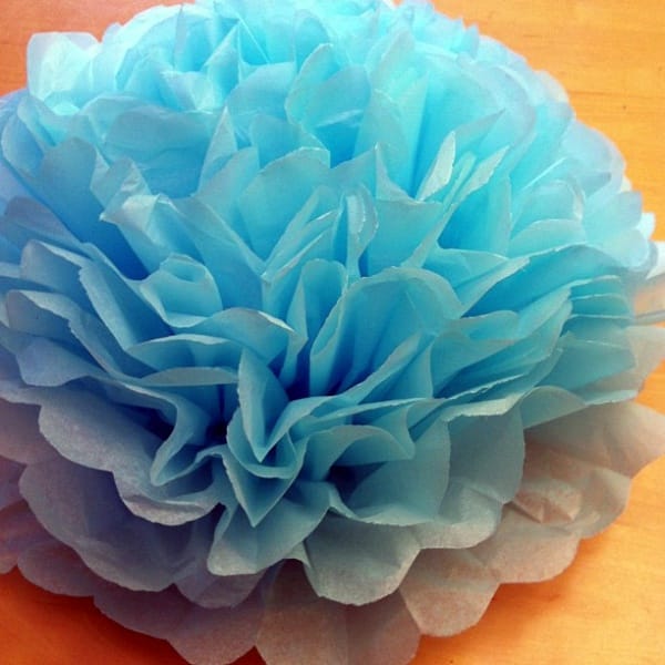 How To Make Giant Tissue Paper Flowers Hobby Lesson