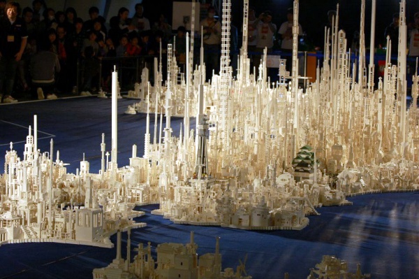 Amazing Lego Sculpture Hard to Believe00009