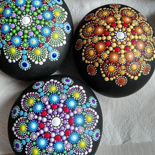 DIY-Mandala-Stone-Patterns