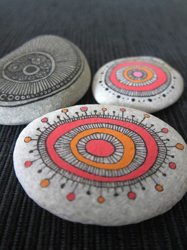 DIY-Mandala-Stone-Patterns