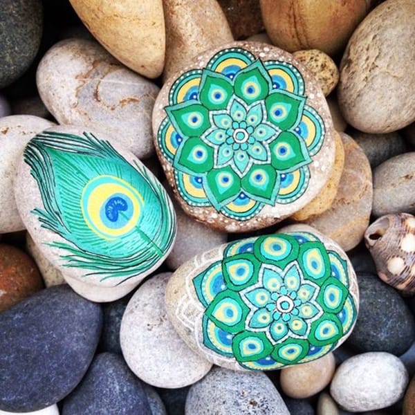 DIY-Mandala-Stone-Patterns