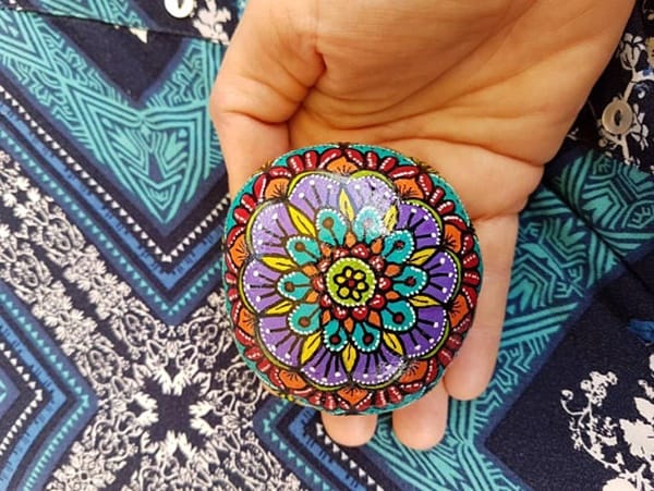 DIY-Mandala-Stone-Patterns