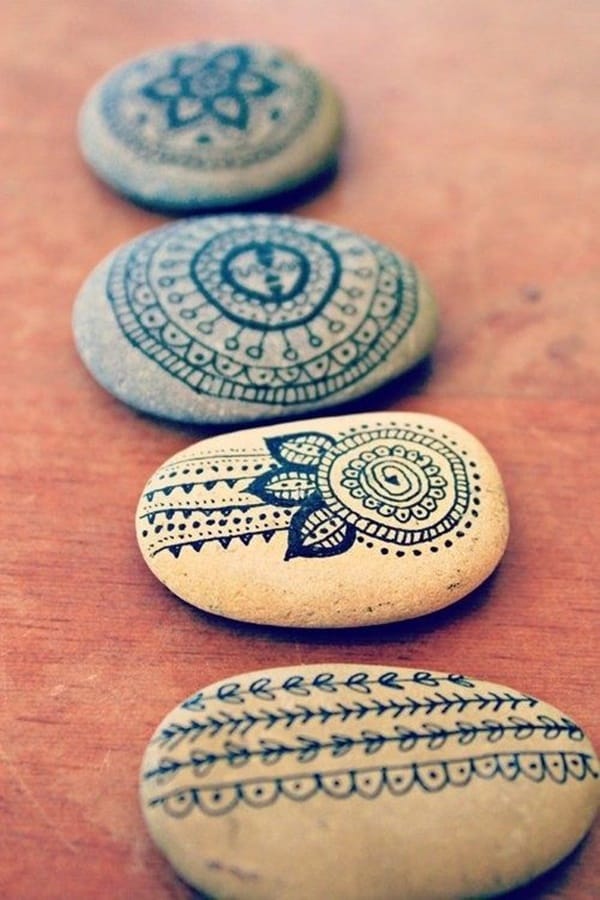 DIY-Mandala-Stone-Patterns