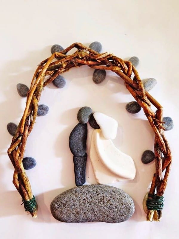 Rock-and-Pebble-Art-Examples