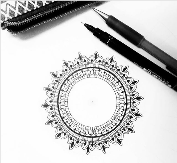 Easy Modern Mandala Pattern Design