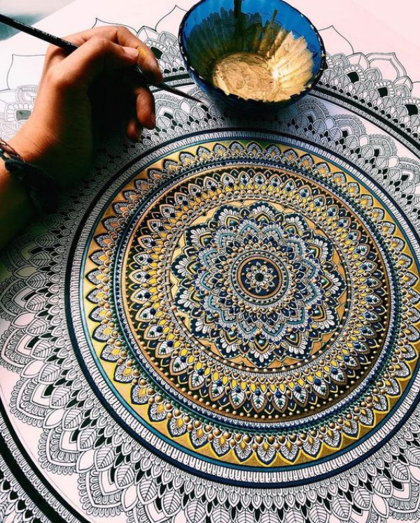 Easy Modern Mandala Pattern Design