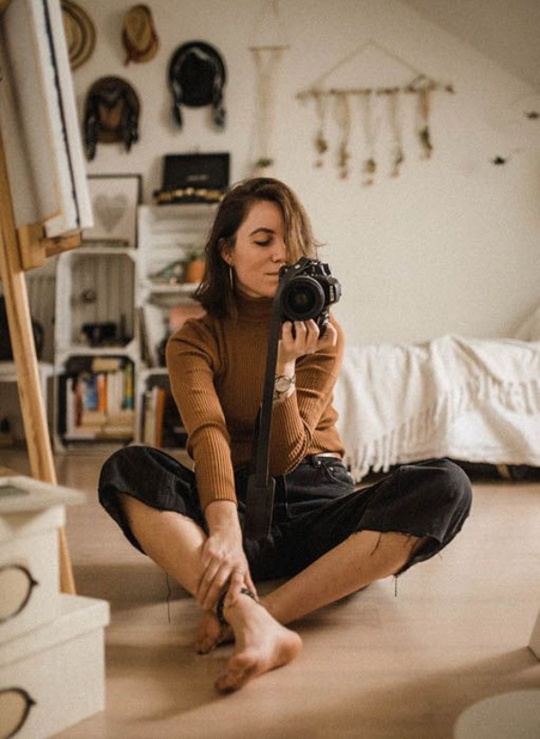 Self Portrait Photography Ideas and Tips