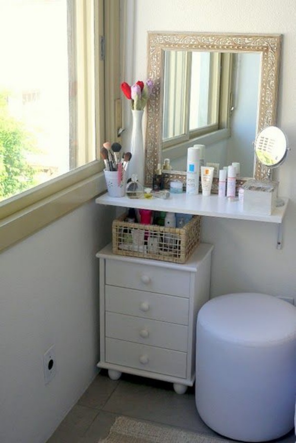 40 Clever Ways To Use Small Space For Dressing Table