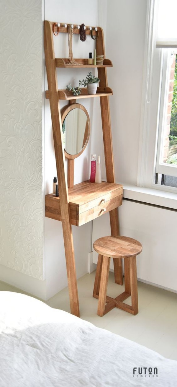 Clever Ways to Use Small Space for Dressing Table