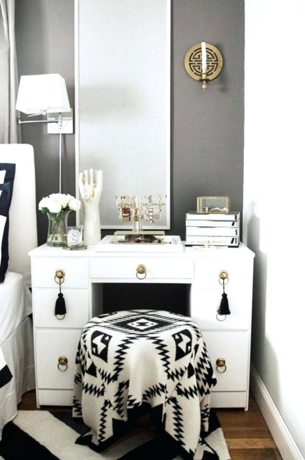 40 Clever Ways To Use Small Space For Dressing Table