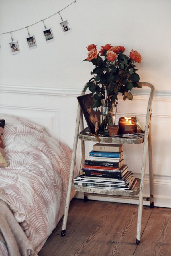 Flowers Can Make Your Bedroom More Cozy