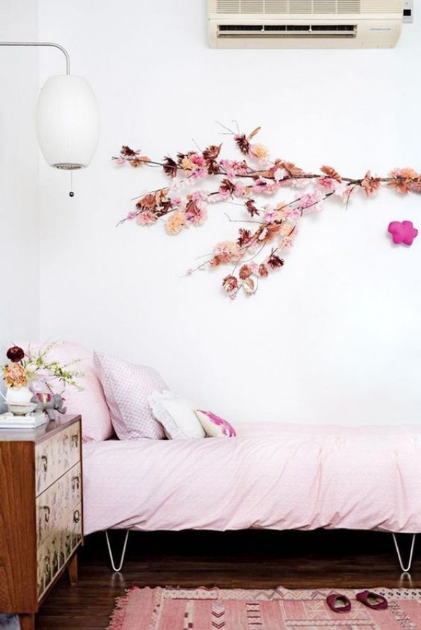 Flowers Can Make Your Bedroom More Cozy