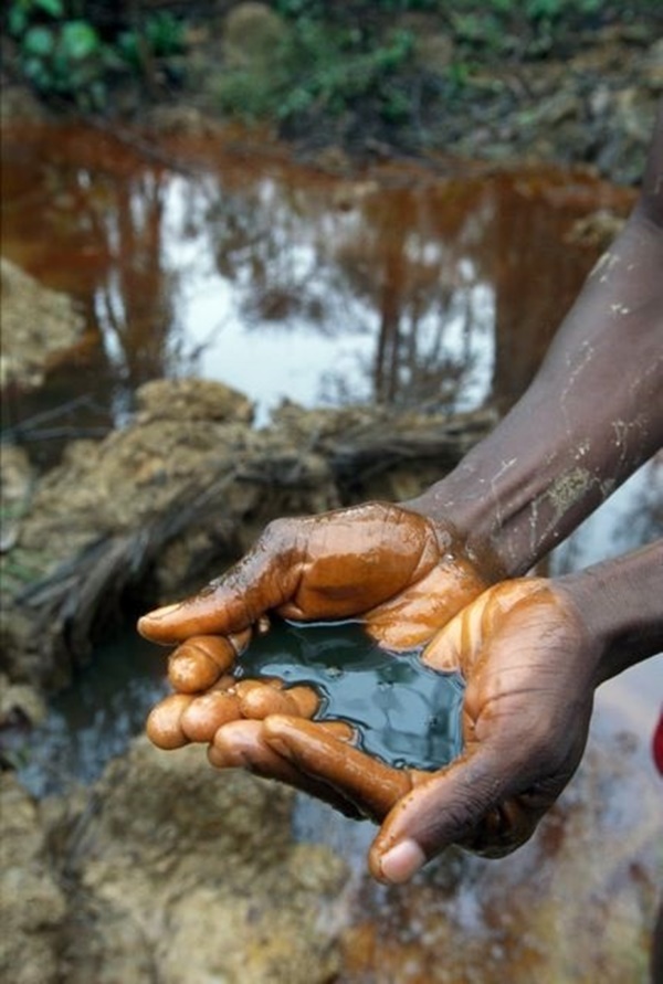  Heartbreaking Pictures of Water Pollution