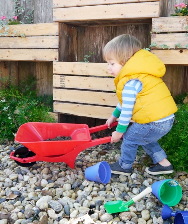 Small Kids Garden Ideas to Foster kid's Interest in Gardening