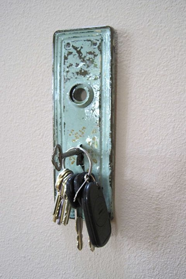 Cool DIY Keys and Mail Organizing Ideas