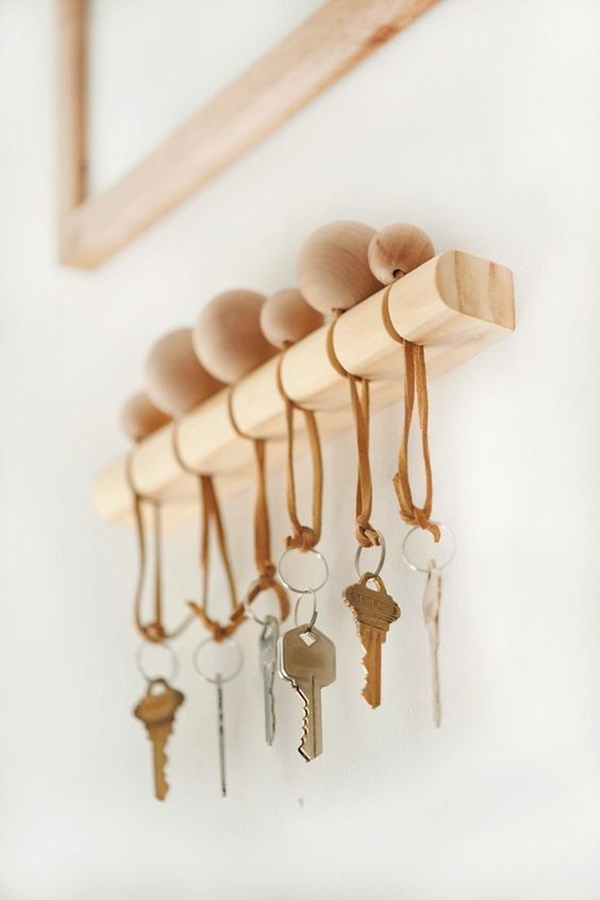 Cool DIY Keys and Mail Organizing Ideas