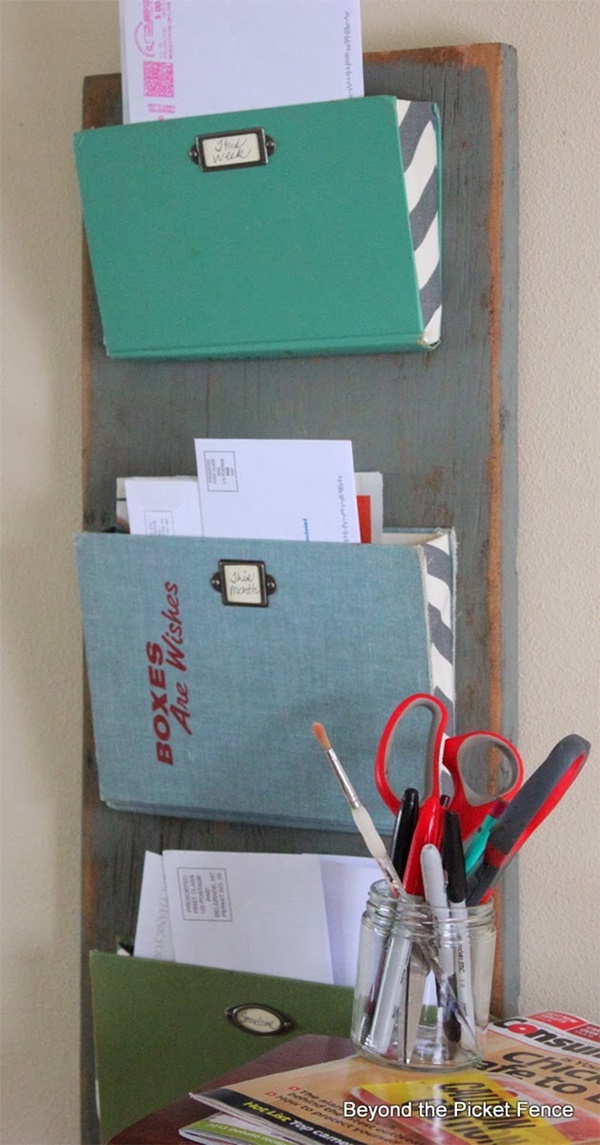 Cool DIY Keys and Mail Organizing Ideas