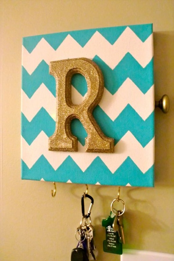 Cool DIY Keys and Mail Organizing Ideas